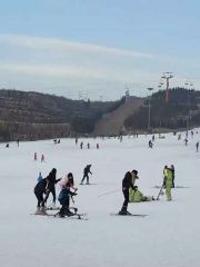 九龍國際滑雪場