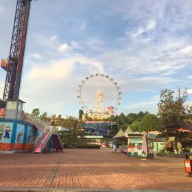 Rongcheng Huandong World Amusement Park