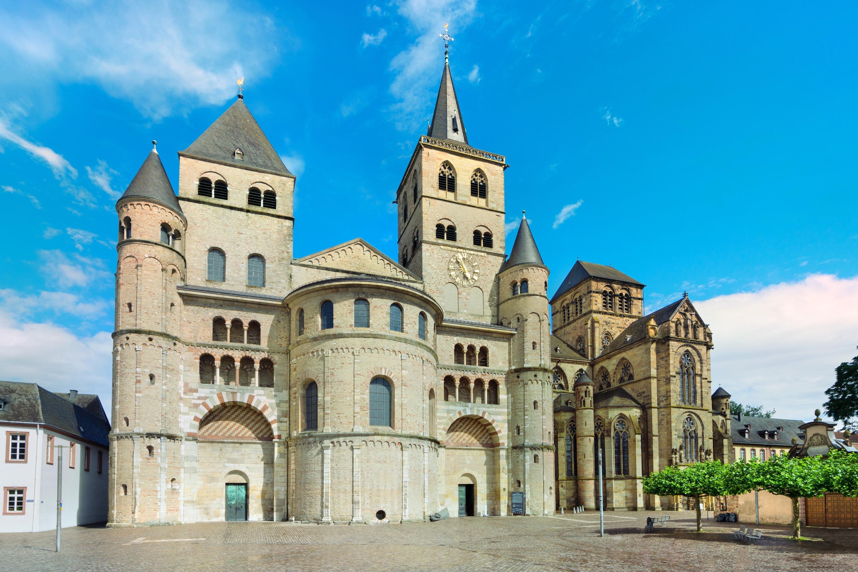 Trier Cathedral travel guidebook –must visit attractions in Trier – Trier  Cathedral nearby recommendation – Trip.com