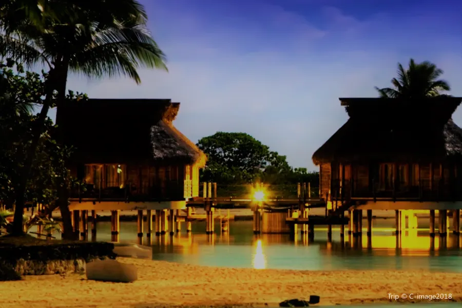Sheraton Maldives Full Moon Resort2