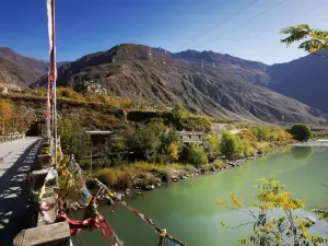色爾壩藏寨