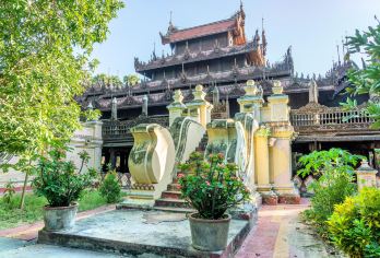 Shwe In Bin Kyaung Popular Attractions Photos