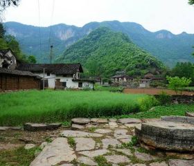 Manyun Village