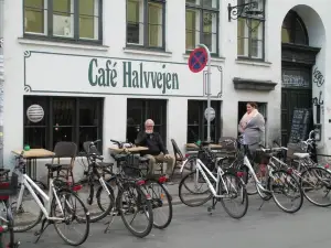 Cafe Halvvejen
