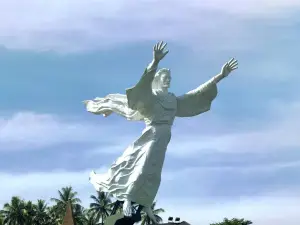 Patung Yesus Memberkati
