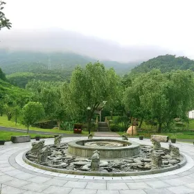 츠시 달봉산 온천