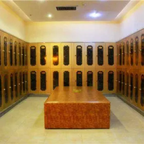 Juntai Holiday Chamber