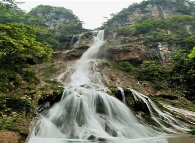 Guizhou Gaoguo River Scenic Area3