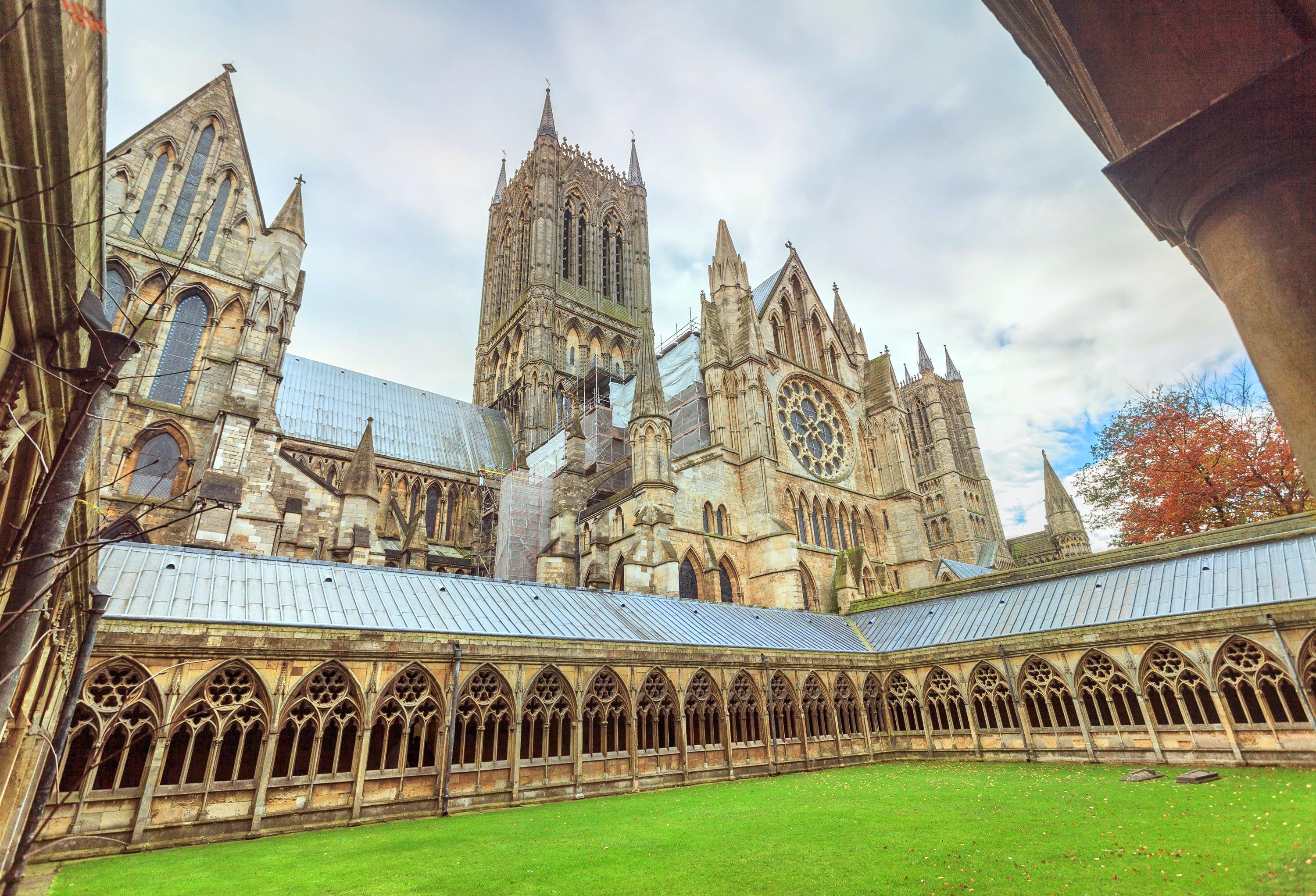 リンカーン Lincoln Cathedral 評判 案内 トリップドットコム