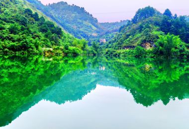 Cifu Lake Popular Attractions Photos