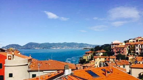 Il Forno in Piazzetta Reviews: Food \u0026 Drinks in Liguria Tellaro– Trip.com
