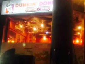 Dunking Donuts Mall Road