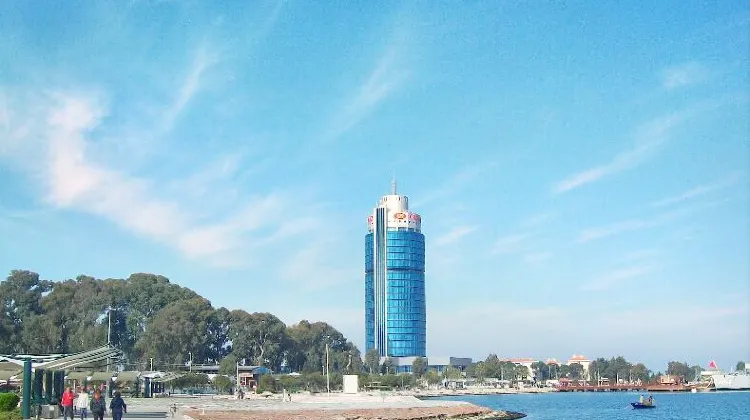 Prettiest nude in İzmir