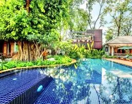 シェムリアップ ゲイ スパ サウナ メンズリゾート 評判 案内 トリップドットコム