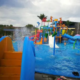 Shanquan Water Amusement Park