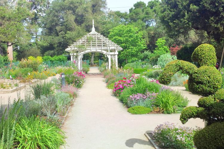 Elizabeth Gamble Garden travel guidebook must visit attractions in