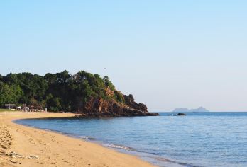 湄南海灘 熱門景點照片