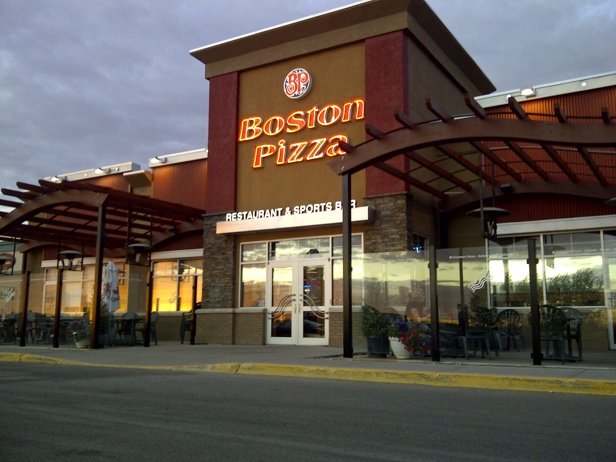 Boston Pizza restaurants, addresses, phone numbers, photos, real user  reviews, Unit 34 - 11434 Railway Avenue, North Battleford, Saskatchewan S9A  3G8, Canada, North Battleford restaurant recommendations 