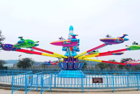 Xiangtanlelin Amusement Park