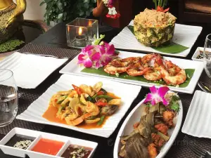 Khaw Glong Thai Restaurant