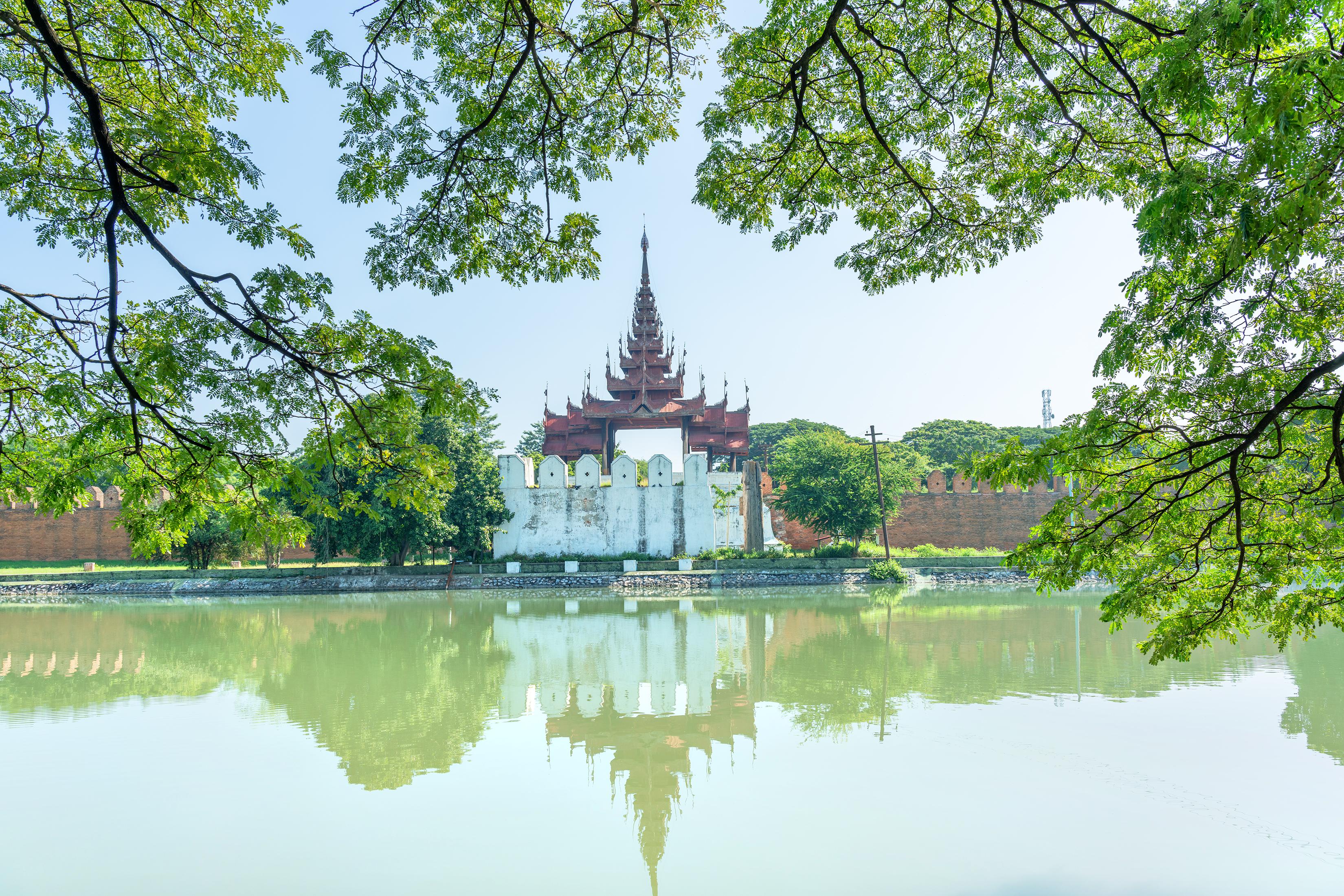 Mandalay Palace Travel Guidebook Must Visit Attractions In Mandalay Mandalay Palace Nearby Recommendation Trip Com