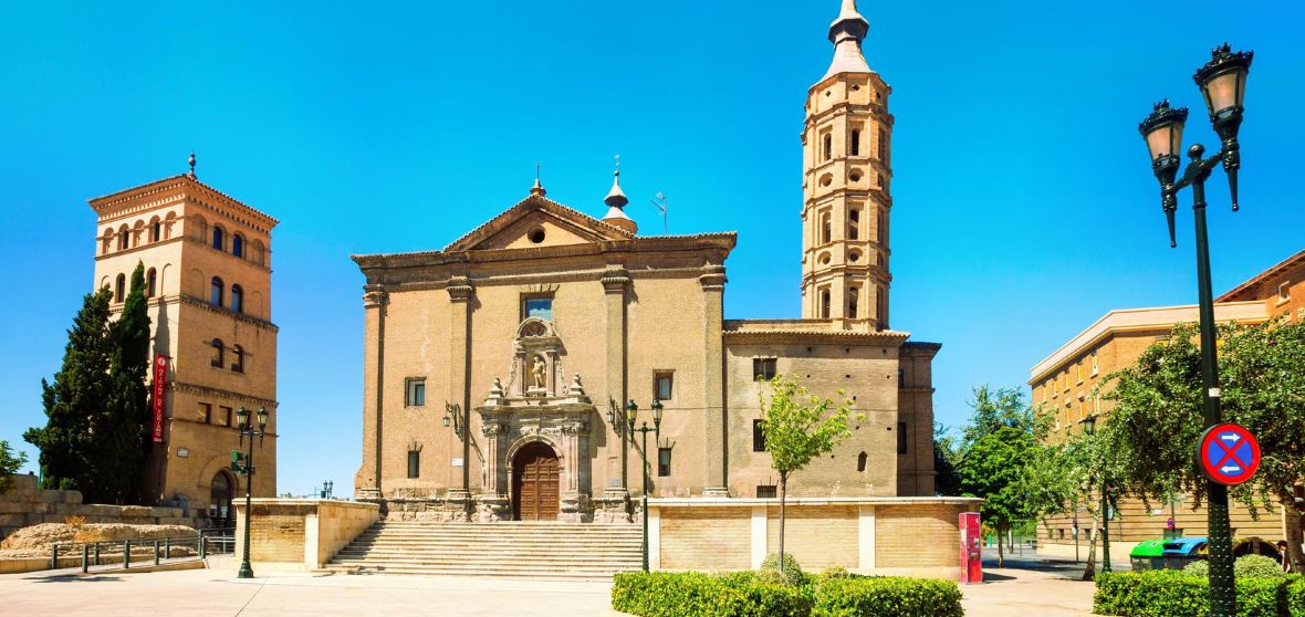 絶対に行くべきサラゴサの観光スポット トリップドットコム