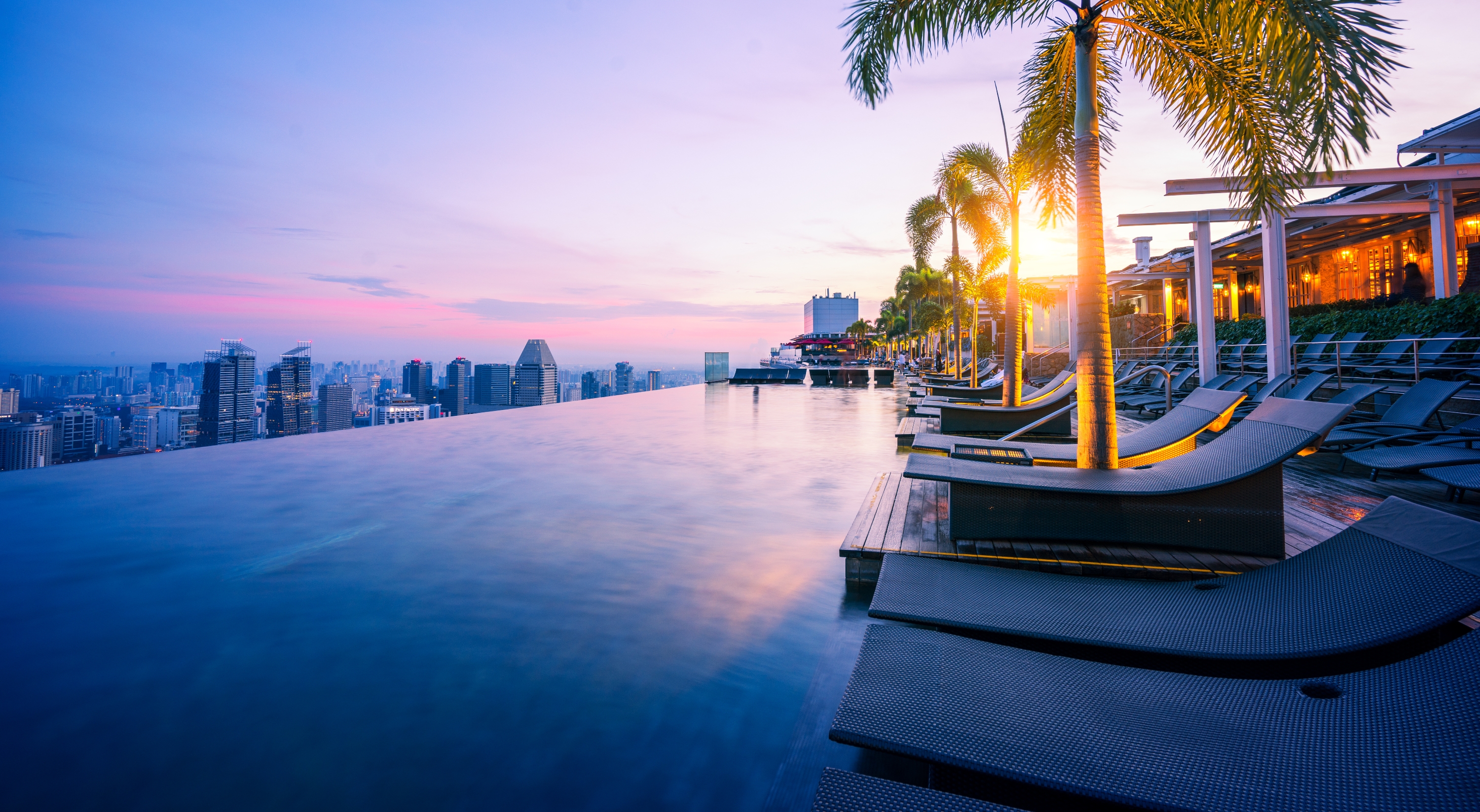 Marina Bay Sands Singapore Guide to Luxury and the Infinity Pool