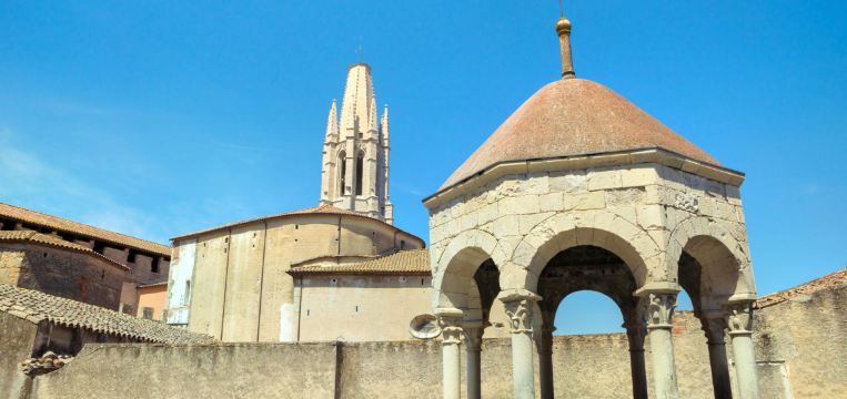 絶対に行くべきジローナの観光スポット トリップドットコム