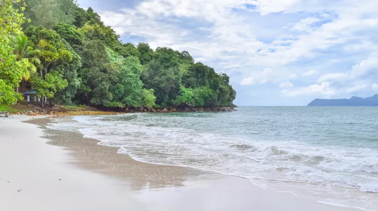 Pasir Tengkorak Beach Travel Guidebook Must Visit Attractions In Langkawi Pasir Tengkorak Beach Nearby Recommendation Trip Com