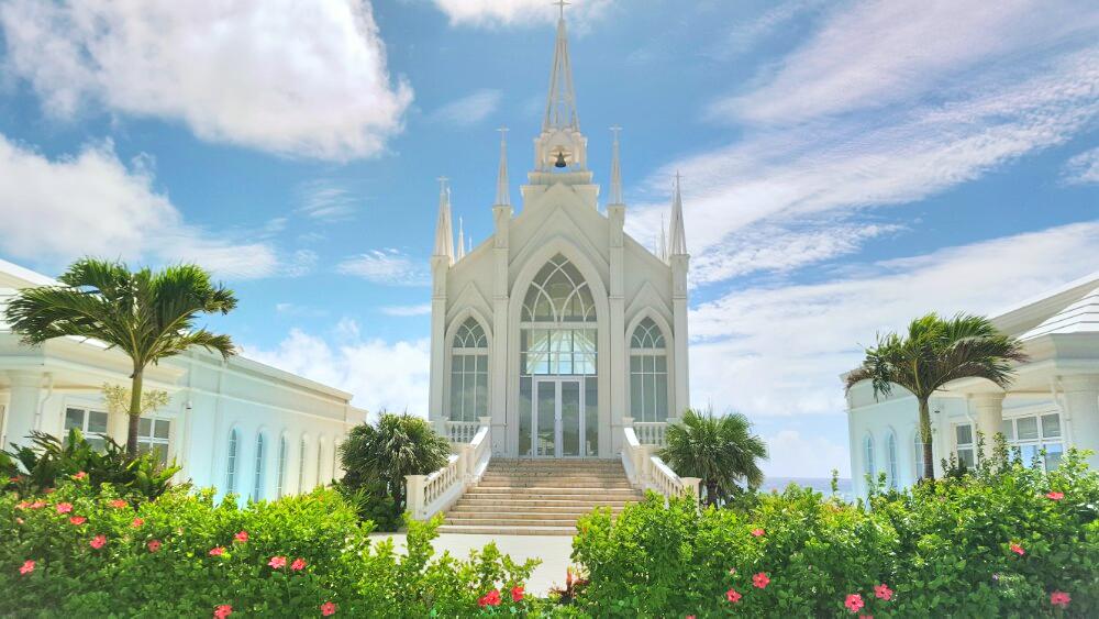 Lazor Garden Alivila Cristea Church Travel Guidebook Must Visit Attractions In Yomitan Lazor Garden Alivila Cristea Church Nearby Recommendation Trip Com