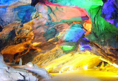 阿廬古洞國家地質公園 熱門景點照片