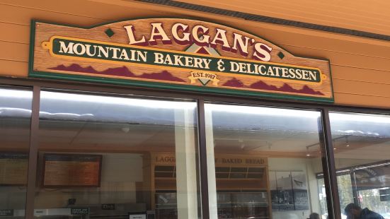 Laggan's Mountain Bakery & Delicatessen