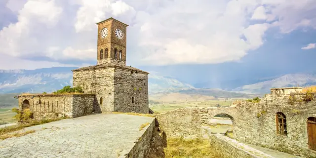 22年ジロカストラの人気観光スポット ジロカストラの旅行ガイド ジロカストラのおすすめ観光スポットのチケット ホテル 楽しみ方 グルメ レストラン Trip Com 22年ジロカストラの人気観光スポット ジロカストラの旅行ガイド ジロカストラのおすすめ観光スポットのチケット ホテル 楽しみ方 グルメ レストラン Trip Com