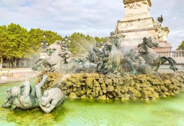 Girondins Monument Popular Attractions Photos