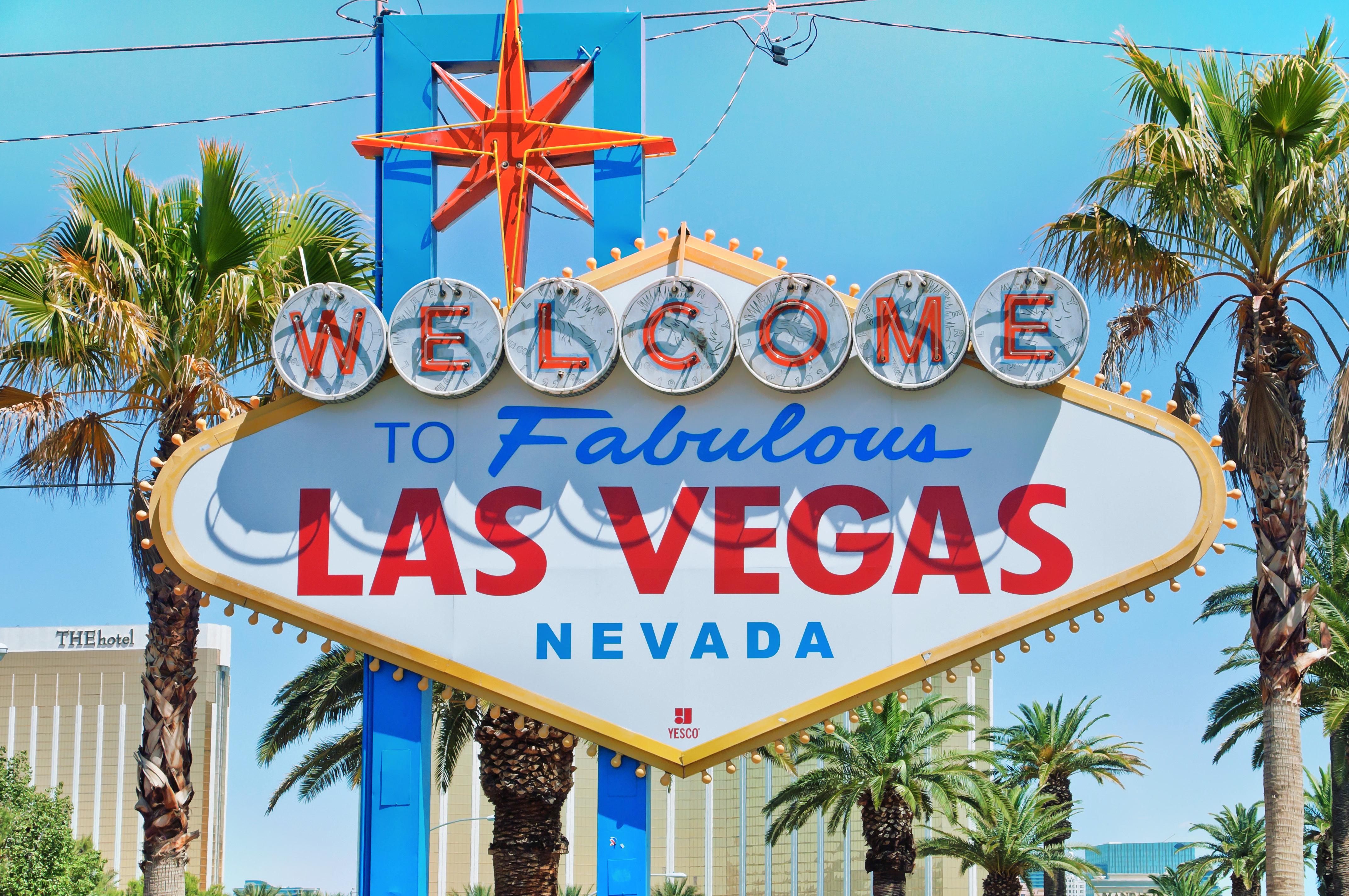 USA Famous Sign Welcome to Las Vegas Fridge Magnet NEW Americana Travel 