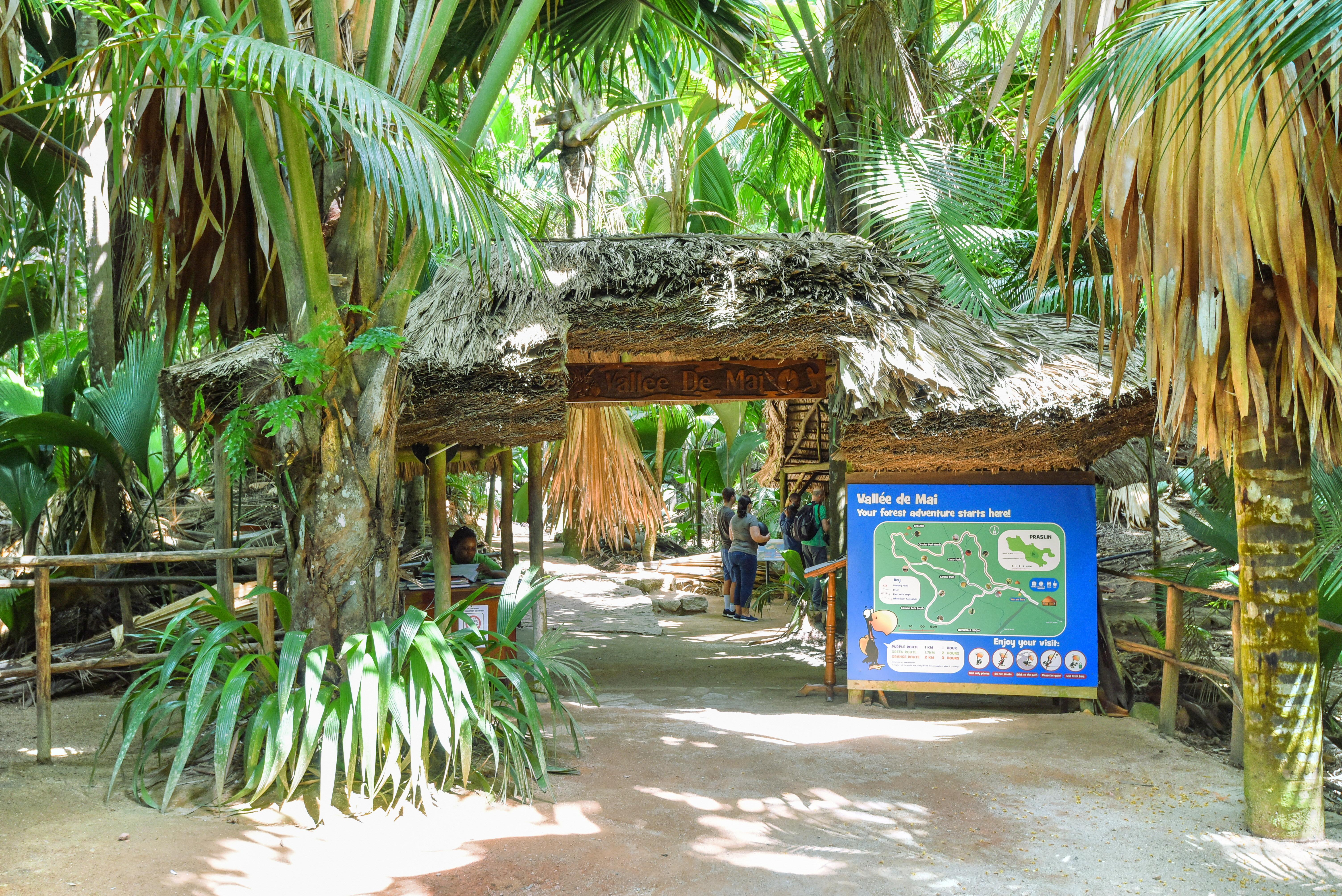 mobil kilometer Caroline Vallee de Mai Nature Reserve travel guidebook –must visit attractions in  Praslin Island – Vallee de Mai Nature Reserve nearby recommendation –  Trip.com