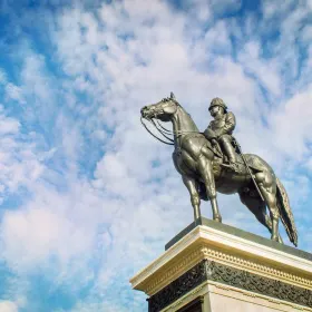 Statue of Rama V