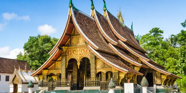 กิจกรรมน่าทำยอดนิยมในหลวงพระบางประจำปี 2023 - คู่มือท่องเที่ยวหลวงพระบาง - แนะนำตั๋วที่เที่ยวยอดนิยมของหลวงพระบาง, โรงแรม, ที่เที่ยวน่าไป, ที่กิน และร้านอาหาร - Trip.com กิจกรรมน่าทำยอดนิยมในหลวงพระบางประจำปี 2023 - คู่มือท่องเที่ยวหลวงพระบาง - แนะนำตั๋วที่เที่ยวยอดนิยมของหลวงพระบาง, โรงแรม, ที่เที่ยวน่าไป, ที่กิน และร้านอาหาร - Trip.Com