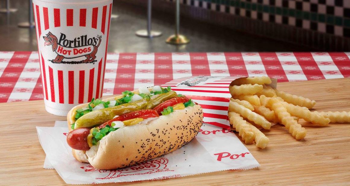 Portillos Hot Dogs Reviews Food Drinks In Illinois Chicago Tripcom