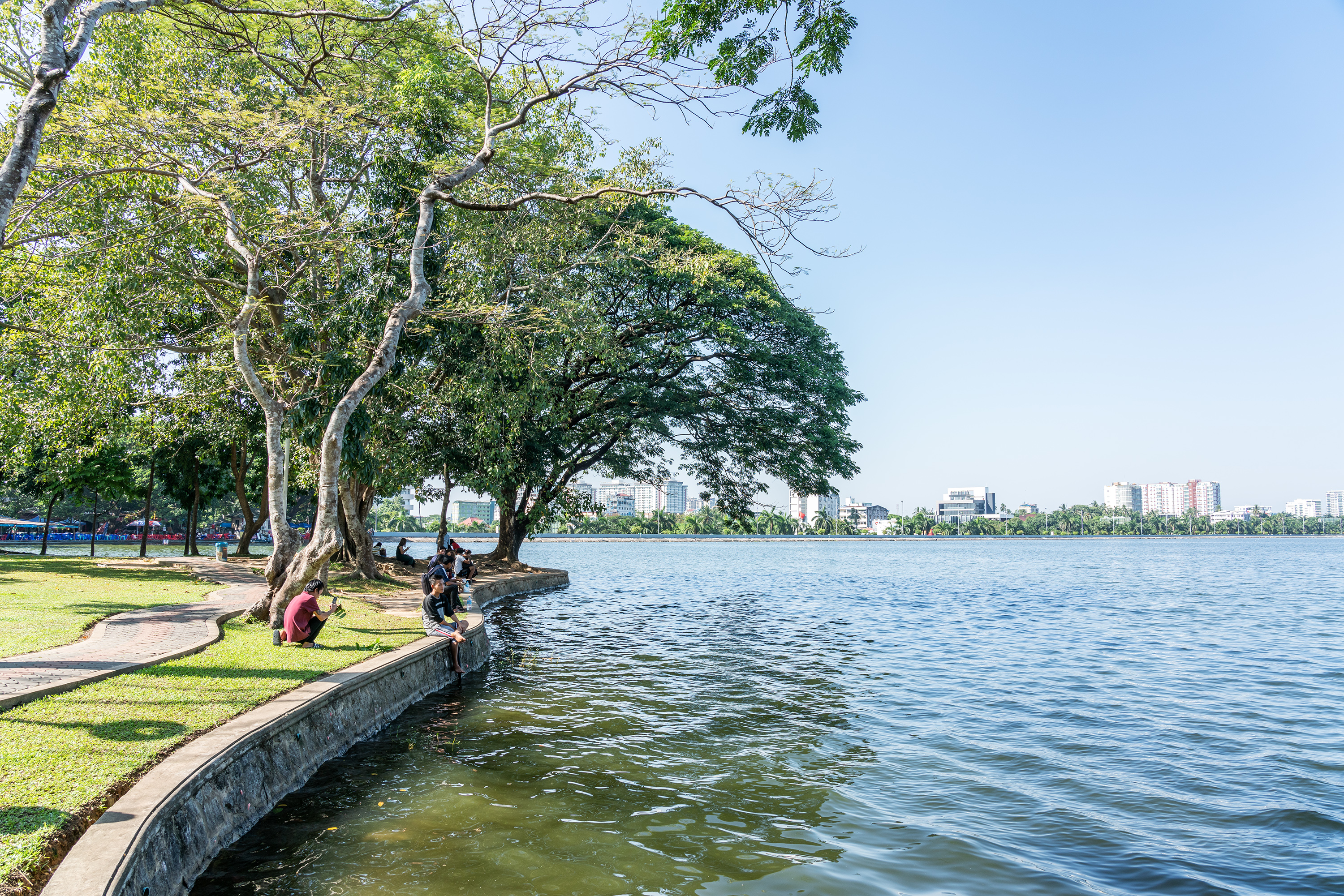 Inya Lake Travel Guidebook Must Visit Attractions In Yangon Inya Lake Nearby Recommendation Trip Com