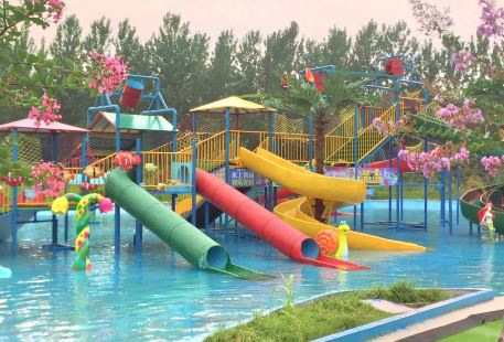Tai'erzhuang Shidi Shuishang Bingxue Amusement Park
