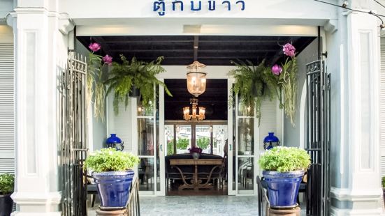 Tukabkhao Phuket Local food restaurant