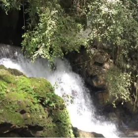 Huai To Waterfall