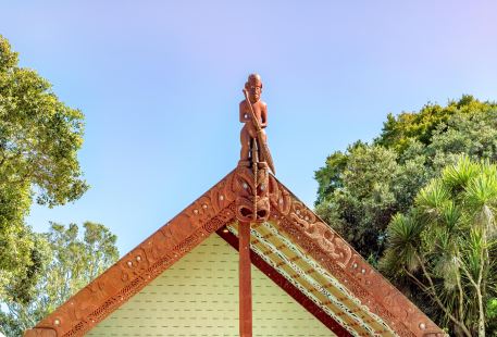 奧希奈姆圖毛利文化村
