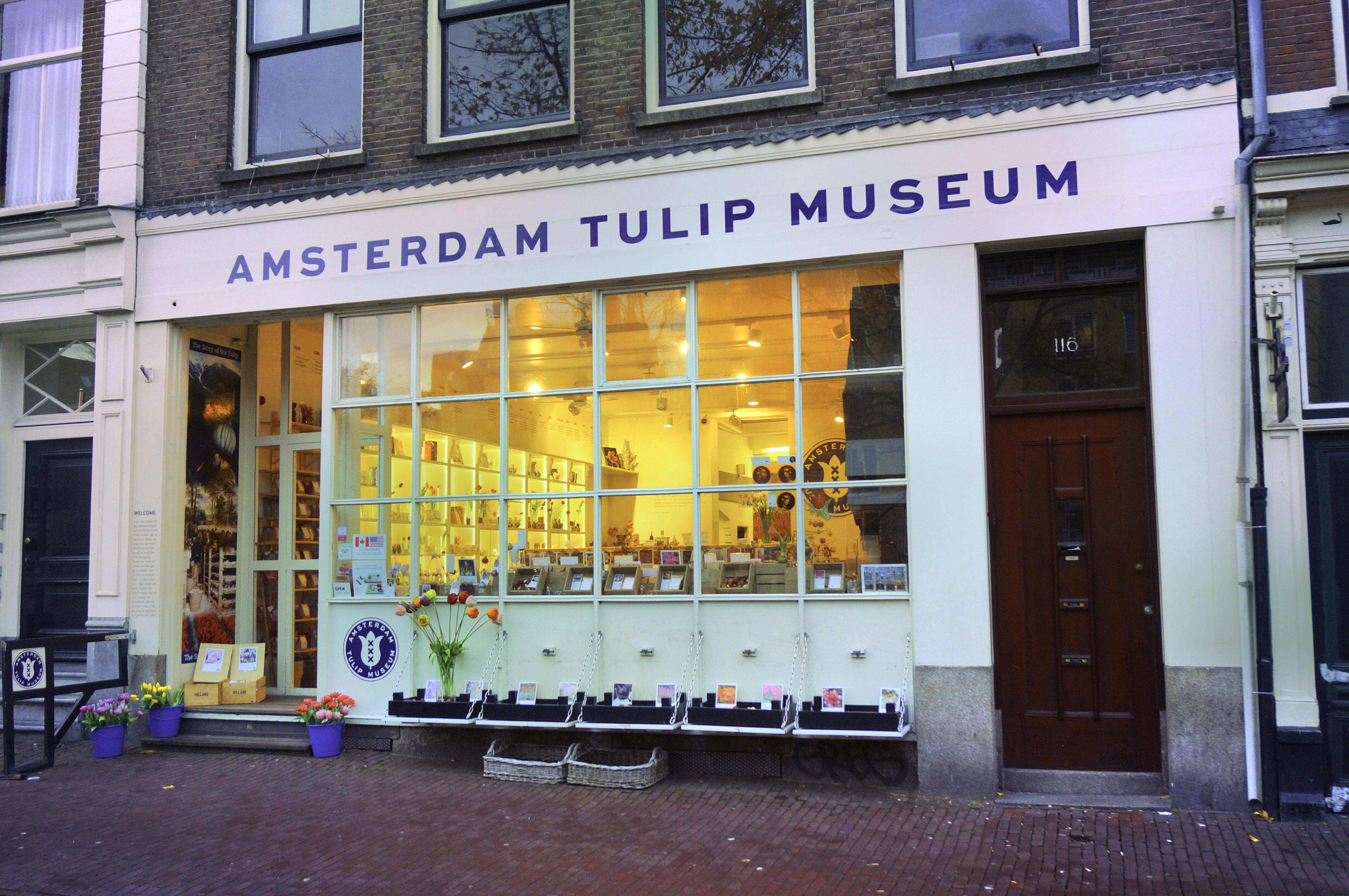 travel store amsterdam