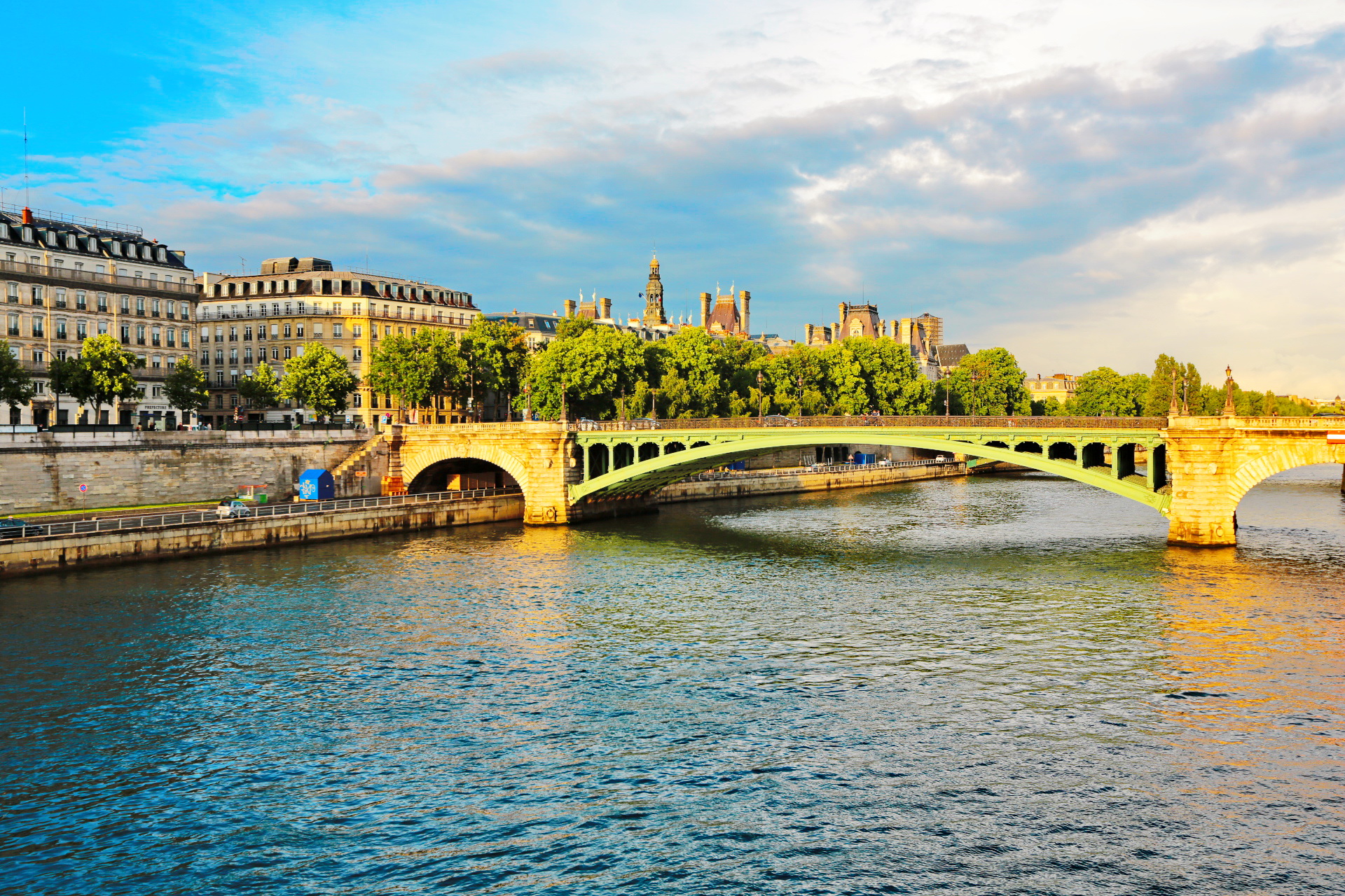 Pont des Arts, Paris - Book Tickets & Tours