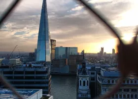 ロンドン ロンドン大火記念塔 評判 案内 トリップドットコム