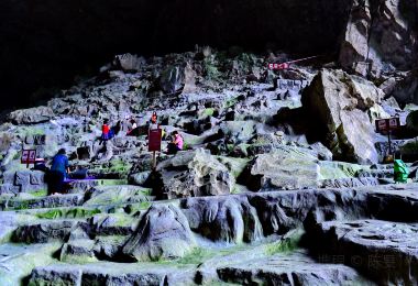 Baimo Cave Popular Attractions Photos