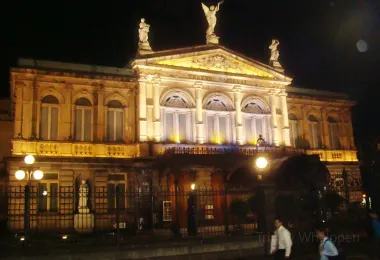 National Theatre รูปภาพAttractionsยอดนิยม