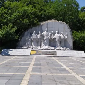 Statue of Jian Zhen